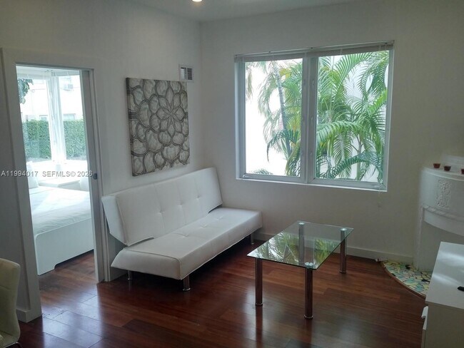 750 Jefferson Ave in Miami Beach, FL - Building Photo - Building Photo