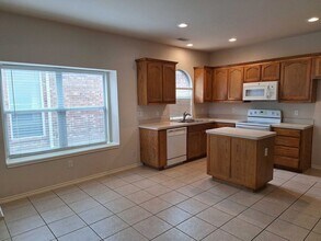 6448 Alexandra Meadows Dr in Fort Worth, TX - Building Photo - Building Photo
