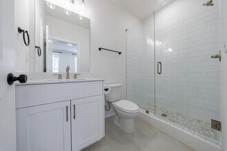 215 Midnight Oak Run in Alpharetta, GA - Building Photo - Building Photo