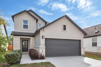 126 Unakite Trl in Liberty Hill, TX - Building Photo - Building Photo
