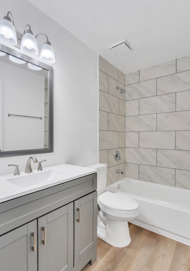 1794 Shannon Cir in Salt Lake City, UT - Building Photo - Building Photo