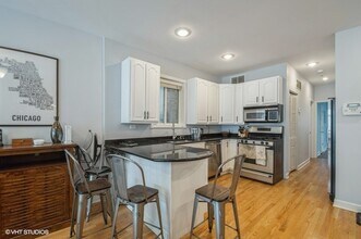 1508 W Erie St in Chicago, IL - Building Photo - Building Photo