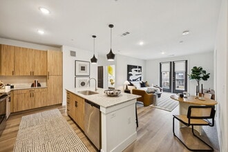 The Grove at La Frontera in Arlington, TX - Building Photo - Building Photo