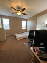 1841 Zurlo Way in Sacramento, CA - Building Photo - Building Photo