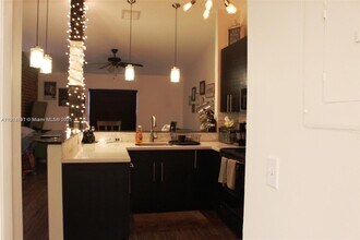 3634 NW 83rd Ln in Sunrise, FL - Building Photo - Building Photo