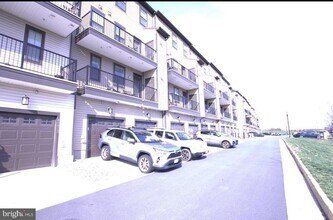 43417 Stonewood Crossing Ter in Ashburn, VA - Building Photo - Building Photo