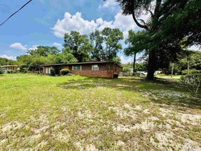 6006 Judy Dr in Milton, FL - Building Photo - Building Photo