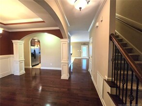 468 Oakridge Dr in Raeford, NC - Foto de edificio - Building Photo