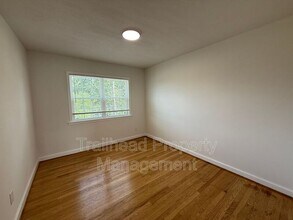 316 E Gregory Blvd in Kansas City, MO - Building Photo - Building Photo