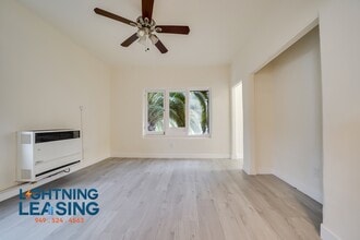 401/3-1515 Wilton Pl in Los Angeles, CA - Building Photo - Building Photo