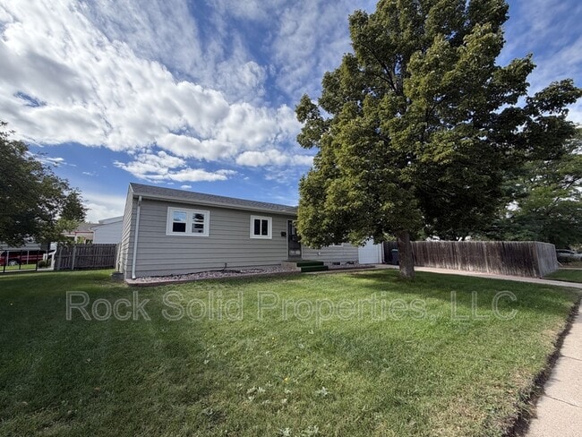 property at 4017 Baldwin Dr