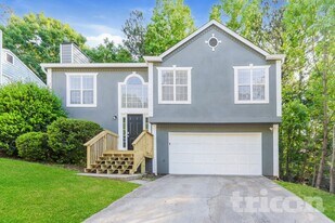 1330 Ling Dr in Austell, GA - Building Photo