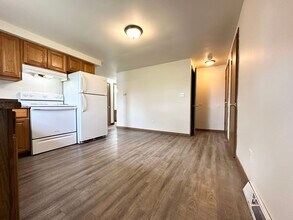 2652 Sherry Ln in Green Bay, WI - Building Photo - Building Photo