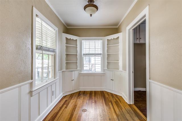 property at 3021 Willing Ave