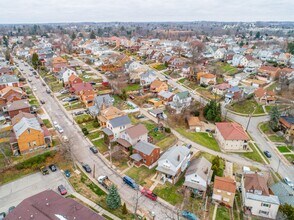 118 Lakewood Ave in West View, PA - Building Photo - Building Photo