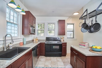 104 W Trinity Ave in Durham, NC - Building Photo - Building Photo