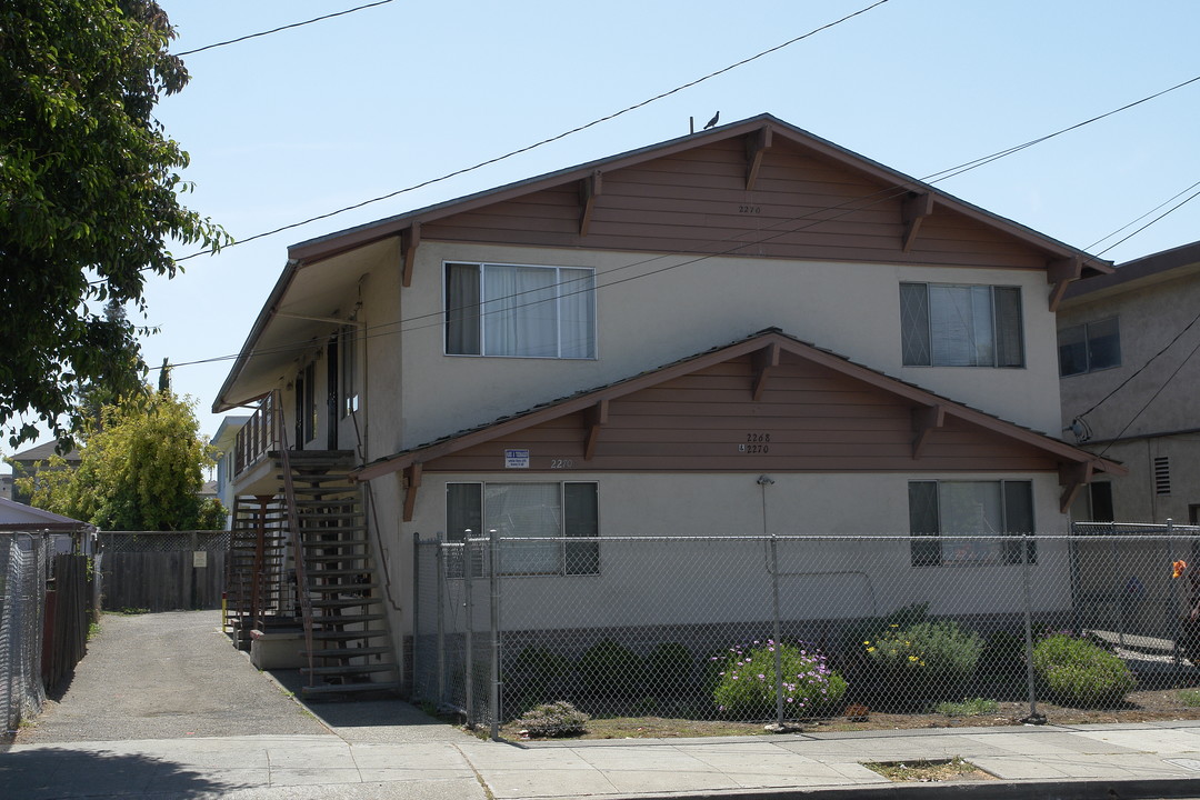 2268-2270 35th Ave in Oakland, CA - Building Photo