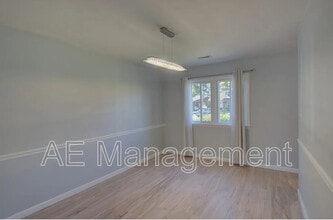 1373 Coral Pl in Hampton, VA - Building Photo - Building Photo