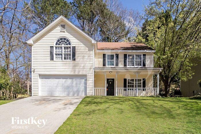 1215 Hunters Creek Ct in Lawrenceville, GA - Building Photo