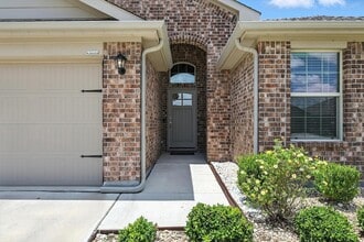 6017 Blacksmith Ave in Saginaw, TX - Building Photo - Building Photo