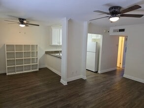 589 N Johnson Ave in El Cajon, CA - Building Photo - Building Photo
