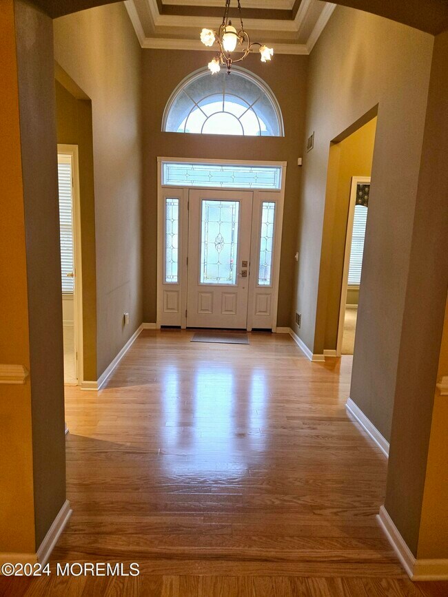 14 Caufield Ct in Freehold, NJ - Building Photo - Building Photo