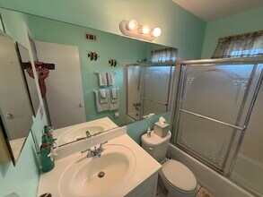 701 Barcelona Ave in Venice, FL - Building Photo - Building Photo