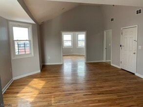 784 S 19th St in Newark, NJ - Building Photo - Building Photo