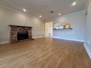 476 Ferris Ave in Marina, CA - Building Photo - Building Photo