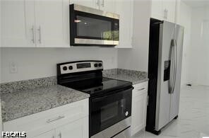 2611 Carol Pl in Lehigh Acres, FL - Building Photo - Building Photo