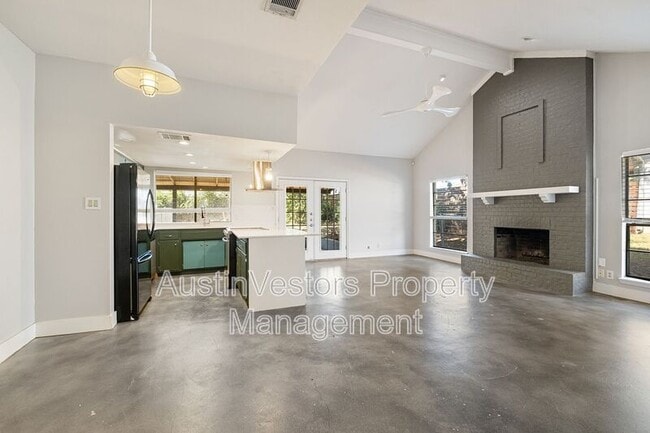 property at 2025 Monarch Dr