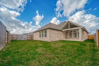 4934 Finns Lndg St in League City, TX - Building Photo - Building Photo