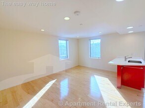 29 Warren St-Unit -#3 in Cambridge, MA - Building Photo - Building Photo