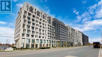 500 Wilson Ave in Toronto, ON - Building Photo