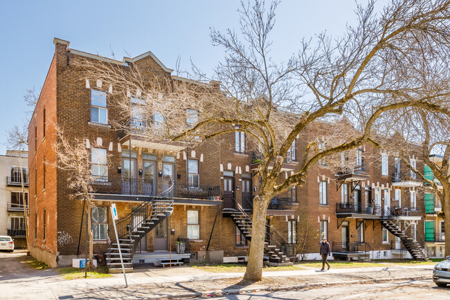 3346 Lacombe Av in Montréal, QC - Building Photo - Building Photo