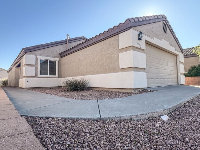 property at 5000 E Catalina Ct