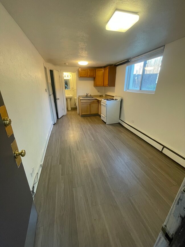 property at 2929 W 37th Ave