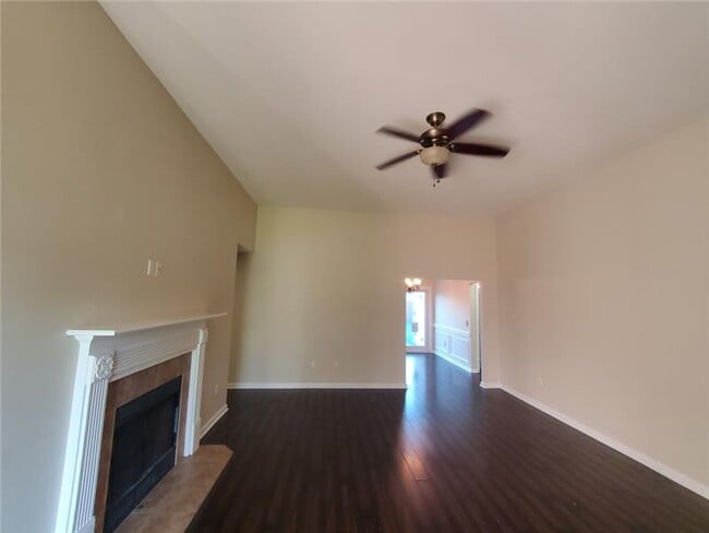 property at 115 Fontenot Dr