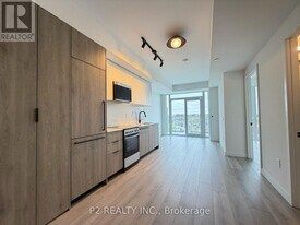 1635 Military Trail in Toronto, ON - Building Photo