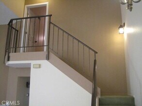 26956 Flo Ln in Santa Clarita, CA - Building Photo - Building Photo