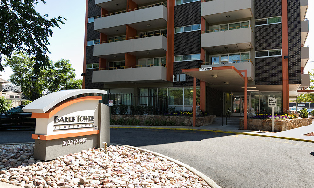 Baker Tower Apartments in Denver, CO - Building Photo