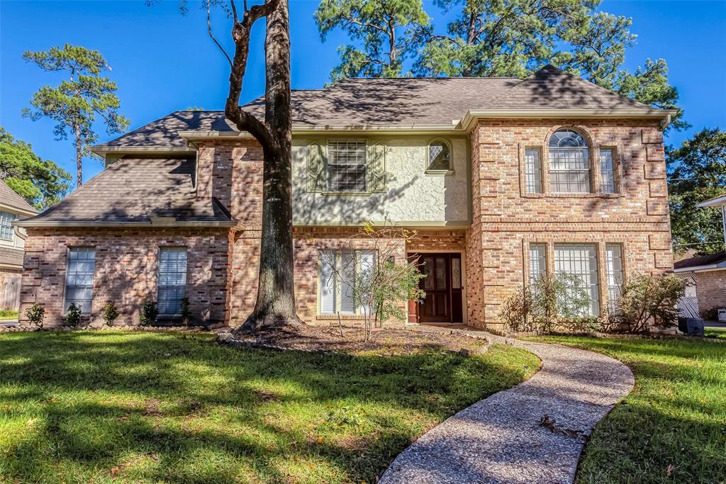 15214 Rose Cottage Dr in Houston, TX - Building Photo