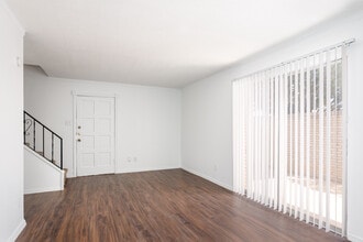 Fairbanks Apartments in El Paso, TX - Foto de edificio - Interior Photo
