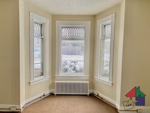 22 Lincoln Ave, Unit 22 in St. Albans, VT - Building Photo - Building Photo