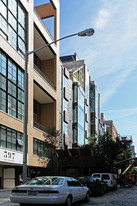 393 W 12th St in New York, NY - Building Photo - Building Photo