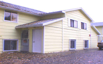 1550-1568 Kendall St in Lakewood, CO - Building Photo - Building Photo