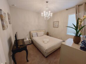 139 Maraviya Blvd in Nokomis, FL - Building Photo - Building Photo