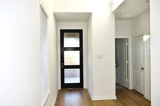 21911 Tawny Butterfly Dr in Cypress, TX - Building Photo - Building Photo