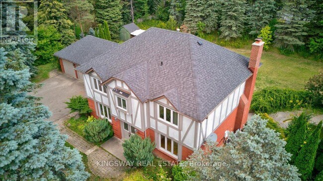 26 Cynthia Crescent in Richmond Hill, ON - Building Photo - Building Photo