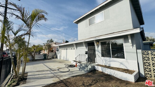 2931 Poplar Dr in Lynwood, CA - Building Photo - Building Photo